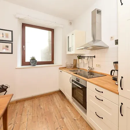 Altstadt Residenz 아파트 베른카슈텔쿠에스